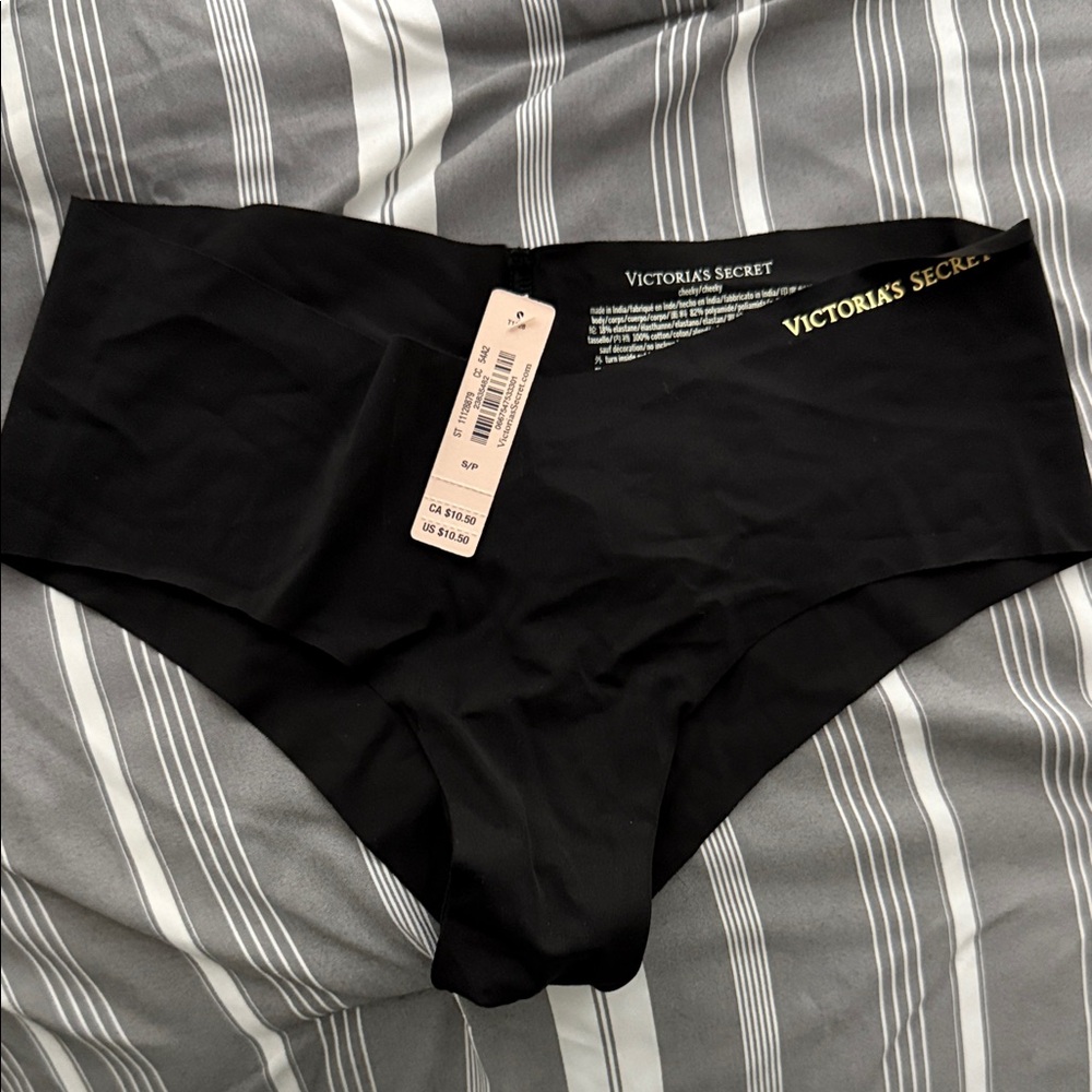 Victoria's Secret Black Seamless Cheeky.